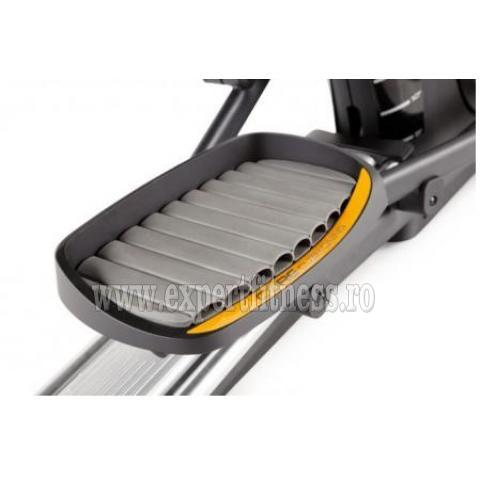 Bicicleta eliptica ergometrica  NORDIC TRACK E 8.2 cu rampa