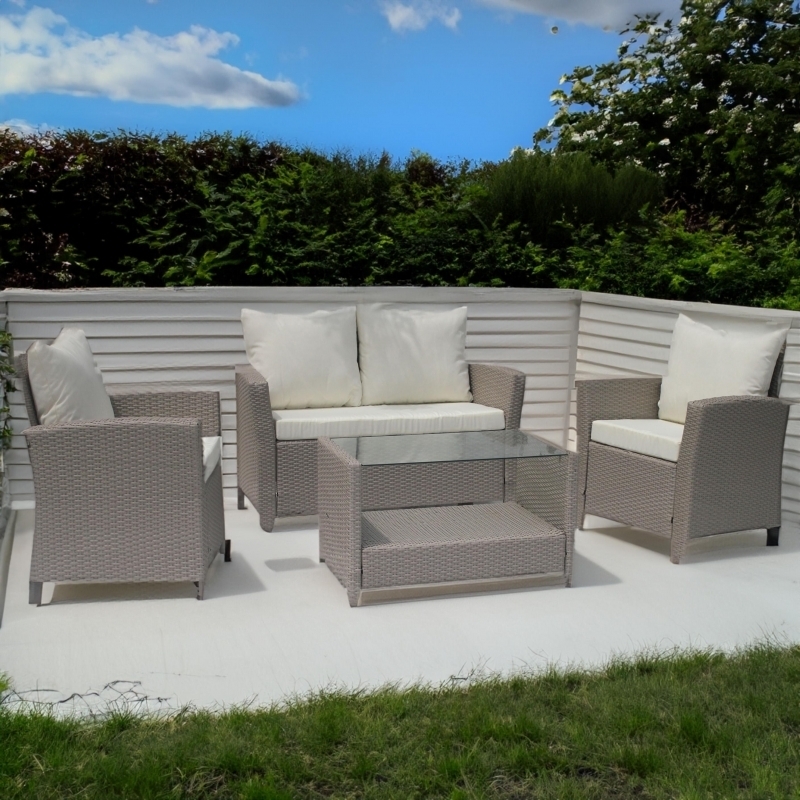 Set mobilier de gradina DeHome MG800, canapea, fotolii si masuta incluse, culoare galben maroniu